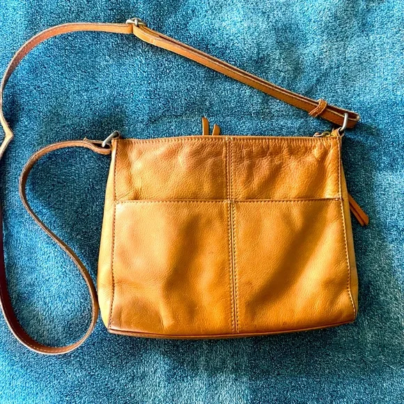 Margot New York, genuine Tan Leather Crossbody Bag - Picture 2 of 6